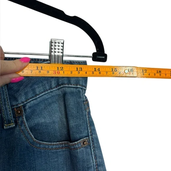 Women's Blue Jeans - Picture 9 of 12